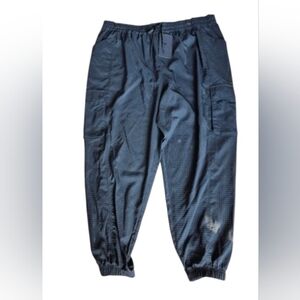 NWT Fabletics Ripstop Cargo Jogger Womens Size XXL